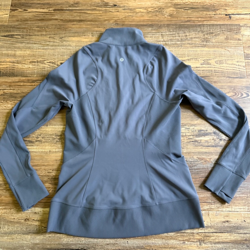 Lululemon Define Jacket Women Size 10 Gray Ribbed Panel Full Zip Thumbholes - Picture 6 of 9